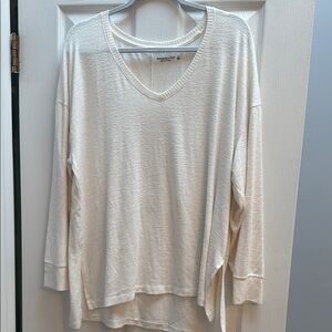 Abercrombie & Fitch Cream Oversized 3/4 Sleeve T-Shirt